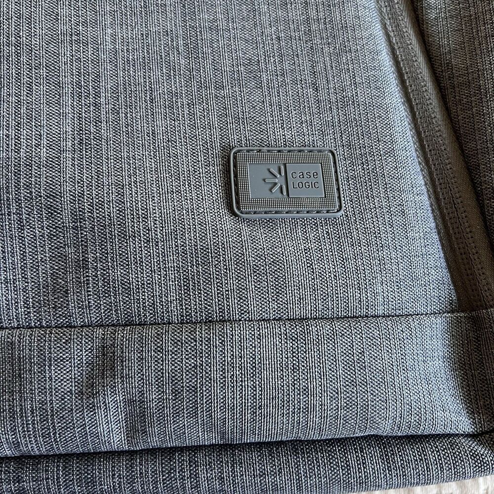 Case Logic Laptop Computer Bag Gray Shoulder Stra… - image 7